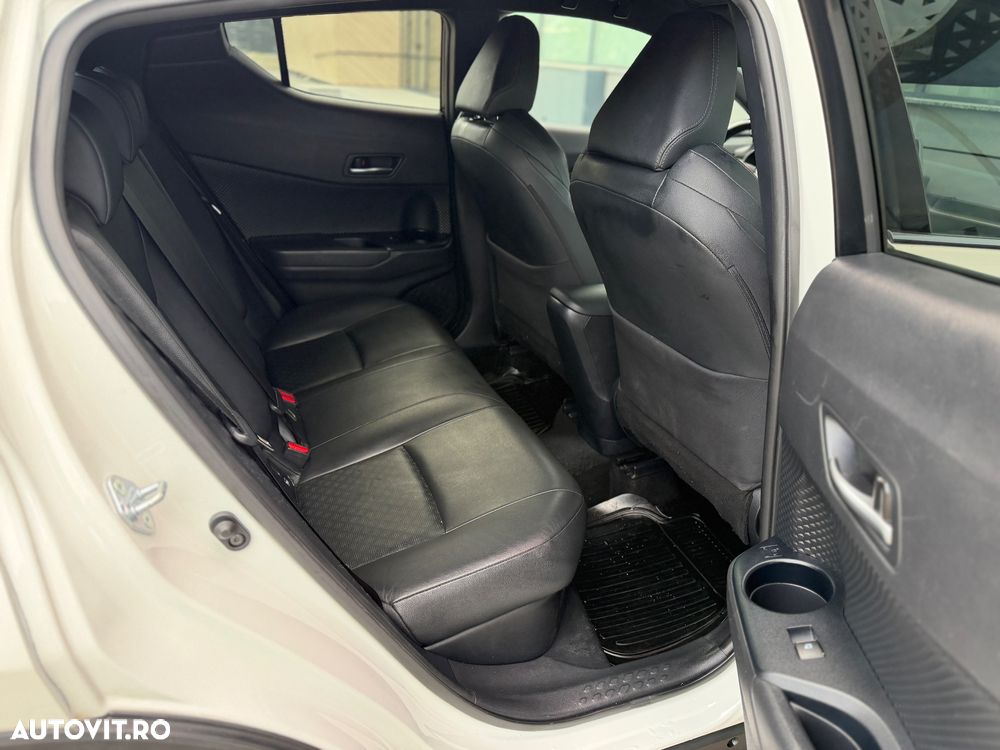 Toyota C-HR Business-Edition - 29