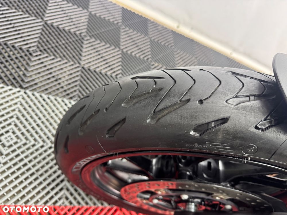 Yamaha MT - 10