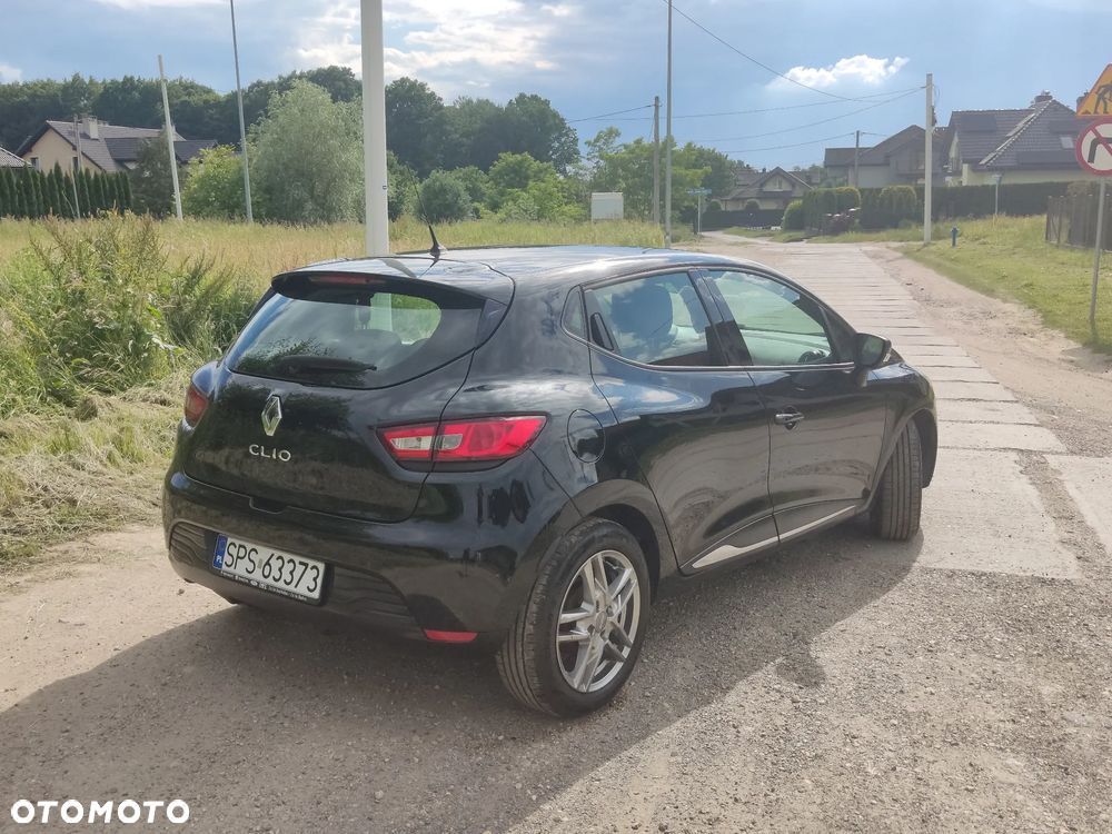 Renault Clio 1.2 16V Life - 8