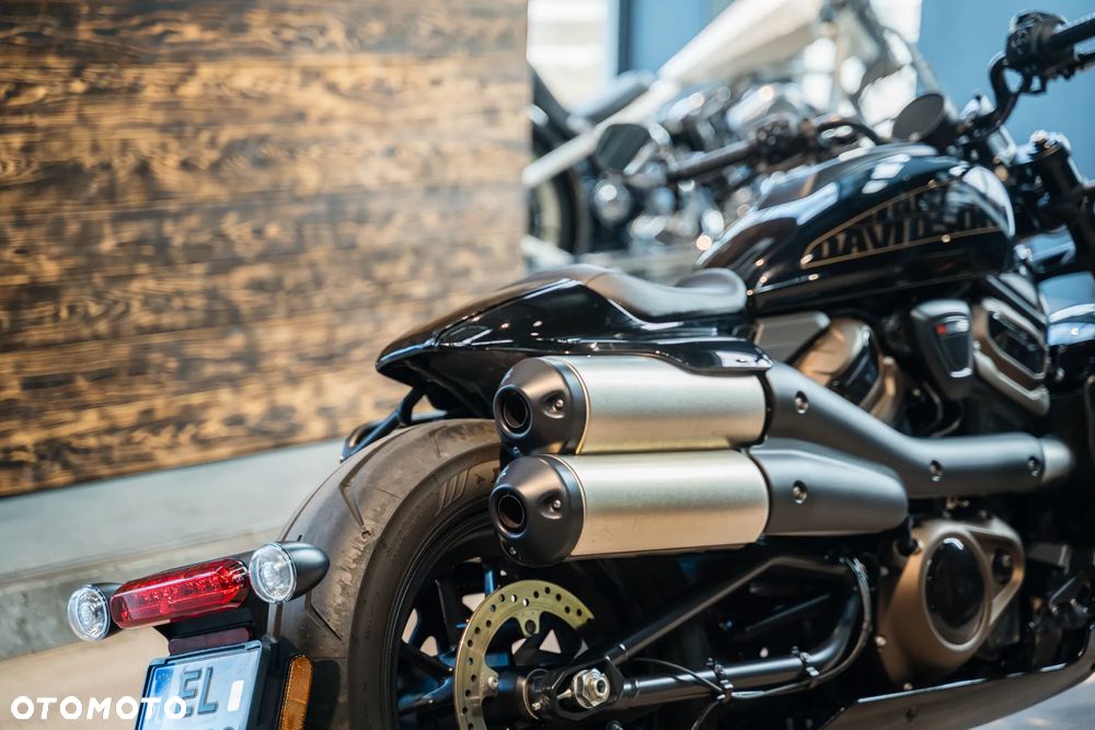 Harley-Davidson Sportster - 12