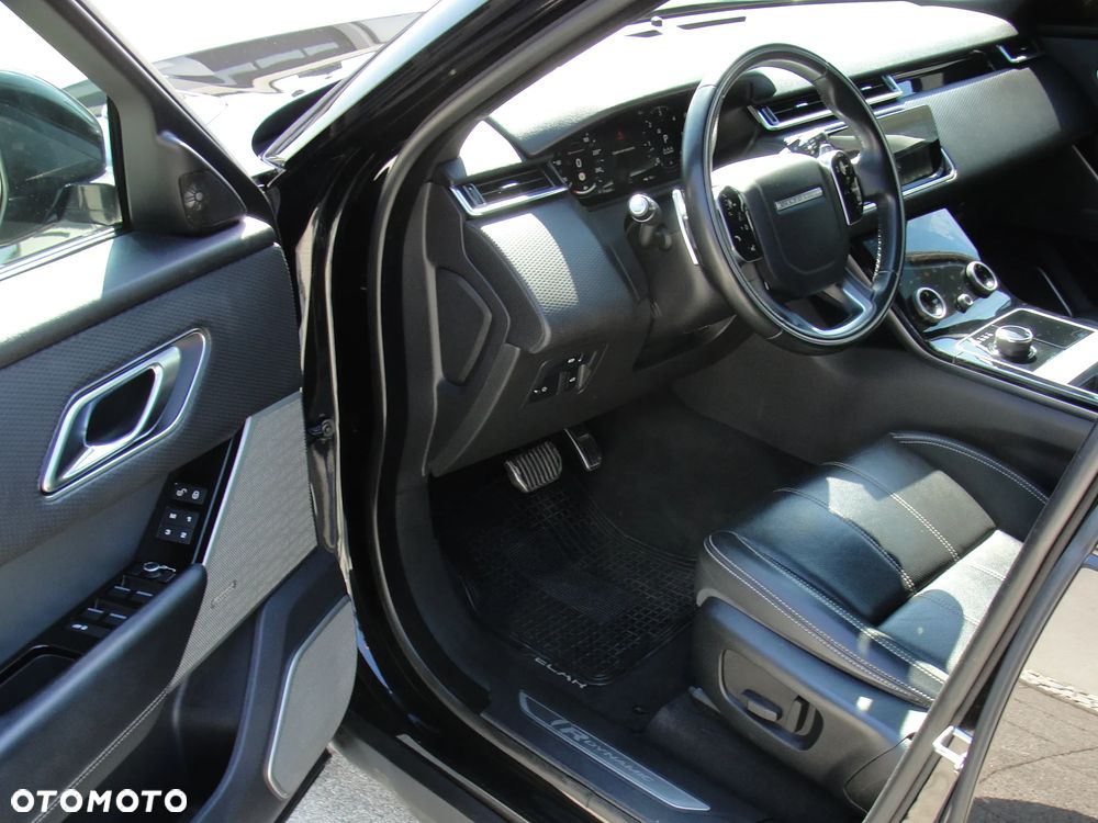 Land Rover Range Rover Velar 3.0d R-Dynamic SE - 13