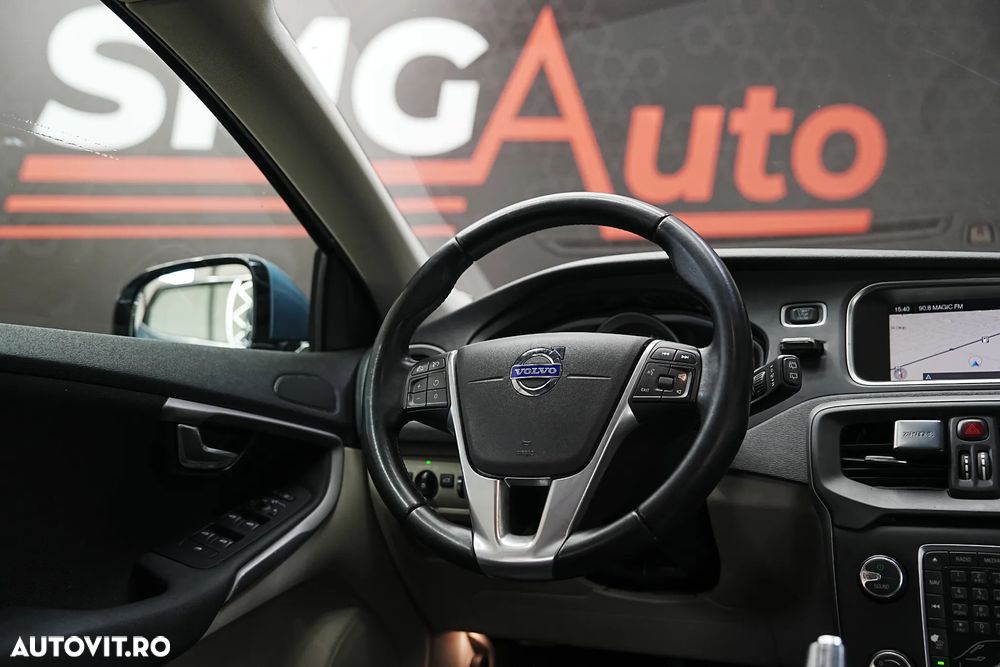 Volvo V40 D2 ECO Basic - 19