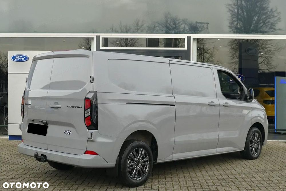 Ford Transit Custom 320 L2H1 Limited 2.0 150KM - 5