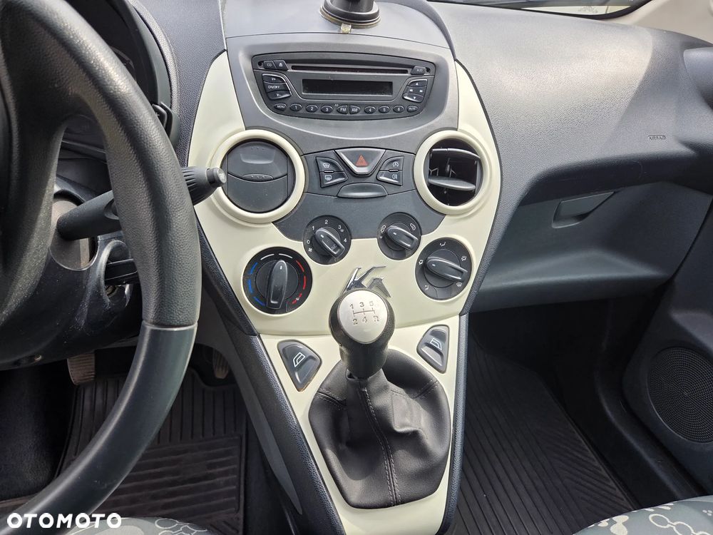 Ford KA 1.2 Start-Stopp-System Champions Edition - 20