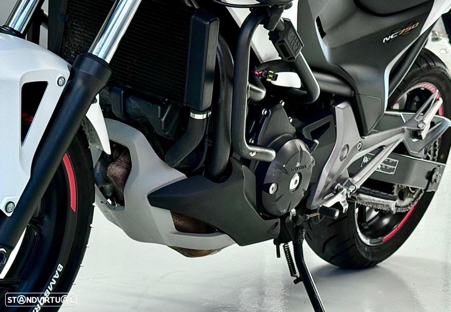 Honda NC750X XA - 6