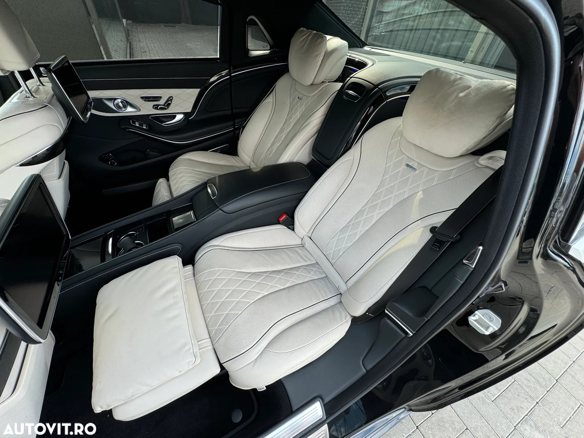 Mercedes-Benz S Maybach - 15