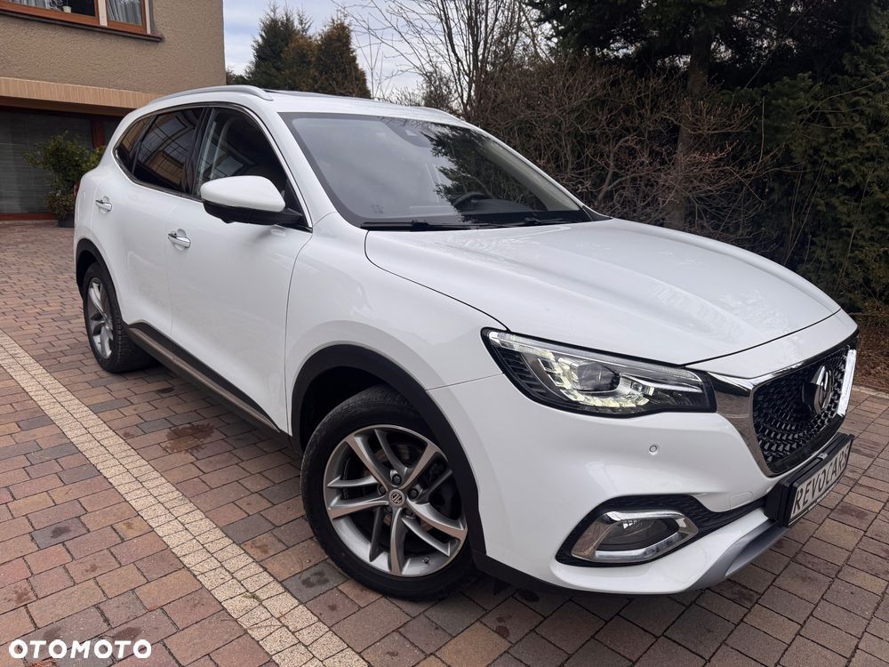 MG EHS Luxury - 1