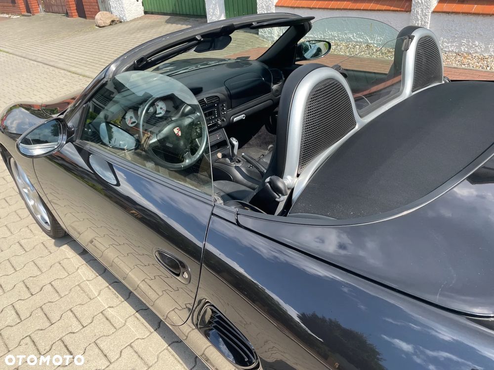 Porsche Boxster - 11