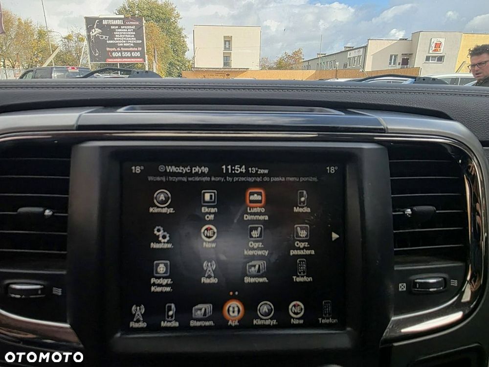 RAM 1500 Crew Cab Laramie - 24