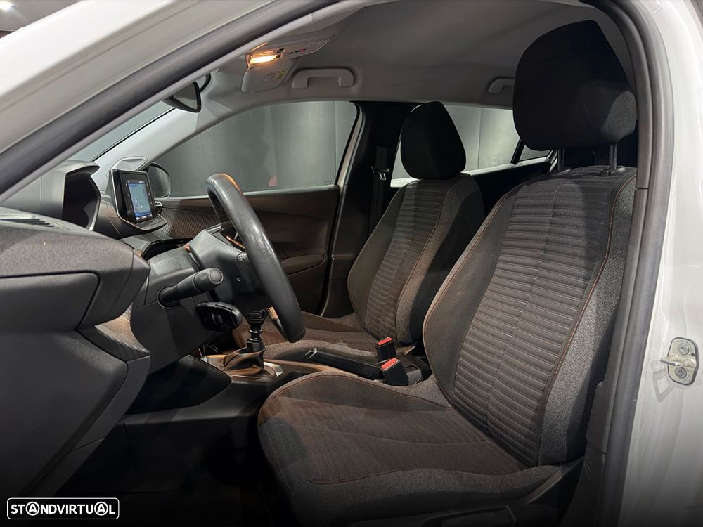 Peugeot 2008 1.5 BlueHDi Active Pack EAT8 - 14