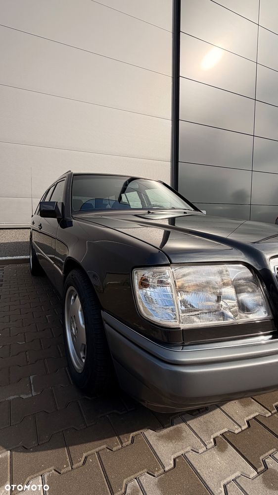 Mercedes-Benz W124 (1984-1993) - 10