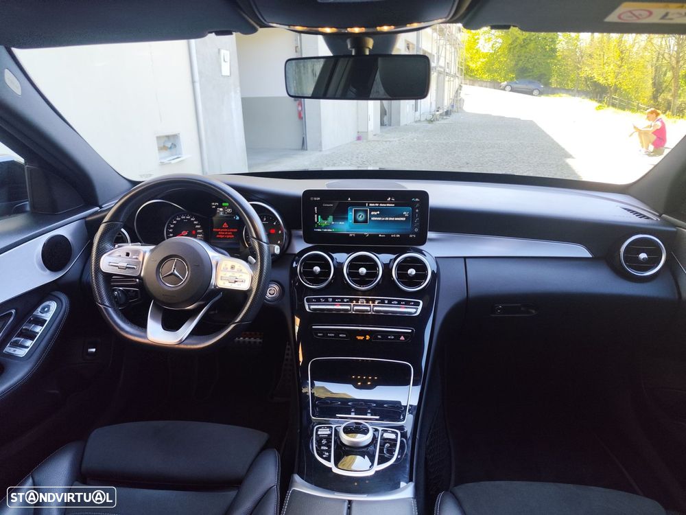 Mercedes-Benz C 300 de AMG Line - 24