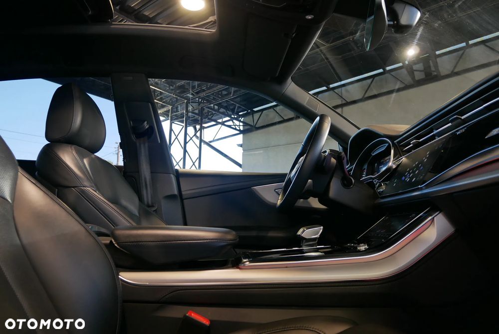 Audi Q8 50 TDI mHEV Quattro Tiptronic - 27