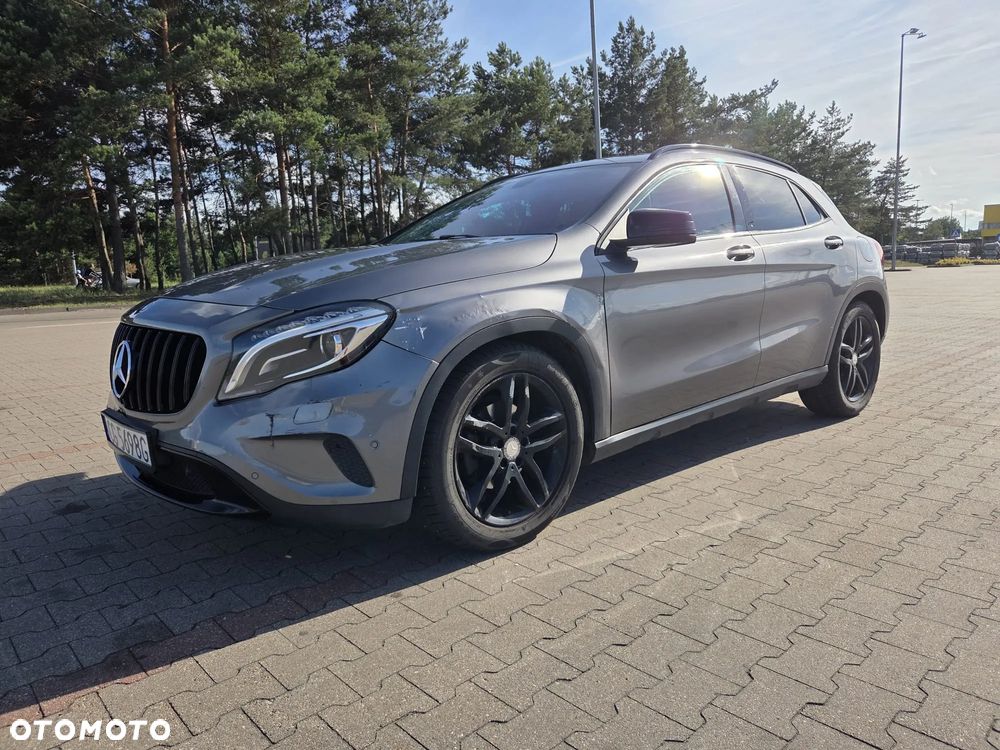 Mercedes-Benz GLA 200 7G-DCT Edition 1 - 5