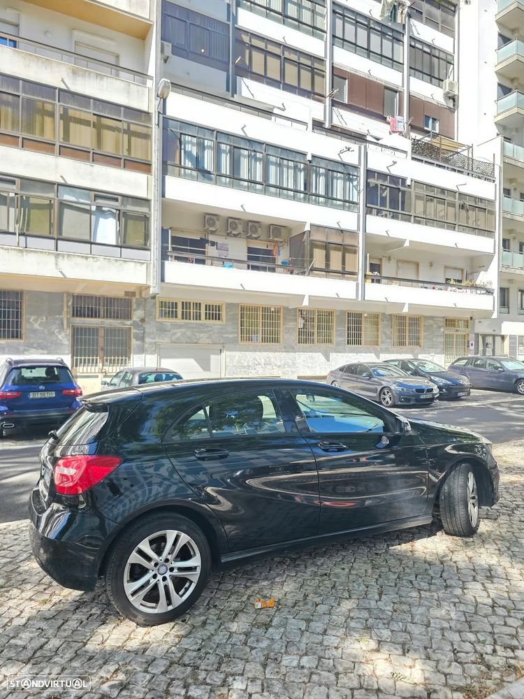 Mercedes-Benz A 180 CDI (BlueEFFICIENCY) - 4