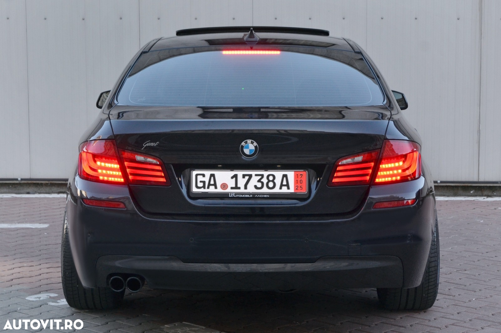BMW Seria 5 520d xDrive - 5