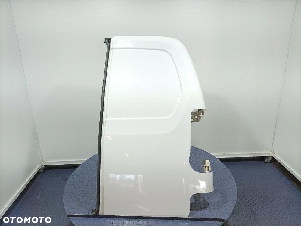 TOYOTA PROACE CITY 19- DRZWI TYŁ TYLNE PRAWE IZOTERMA EWP - 1