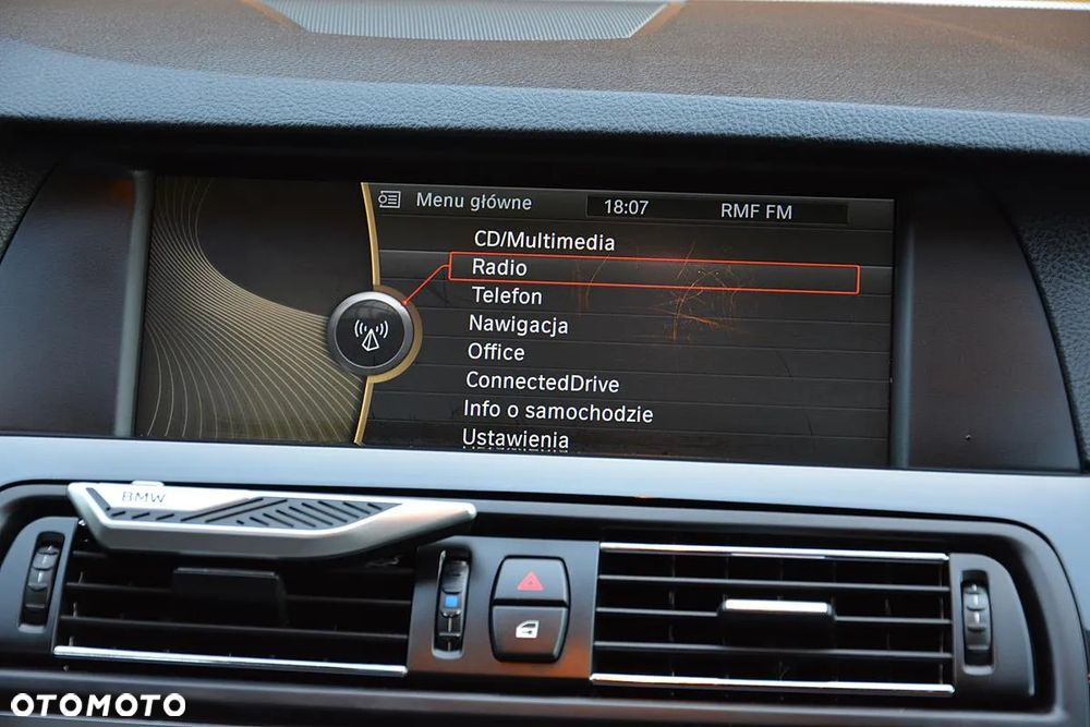 BMW Seria 5 520d Touring BluePerformance Sport-Aut - 36