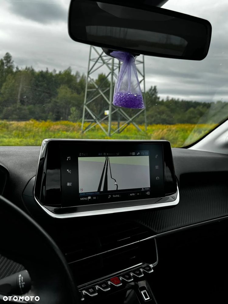 Peugeot 208 PureTech 75 Allure - 23