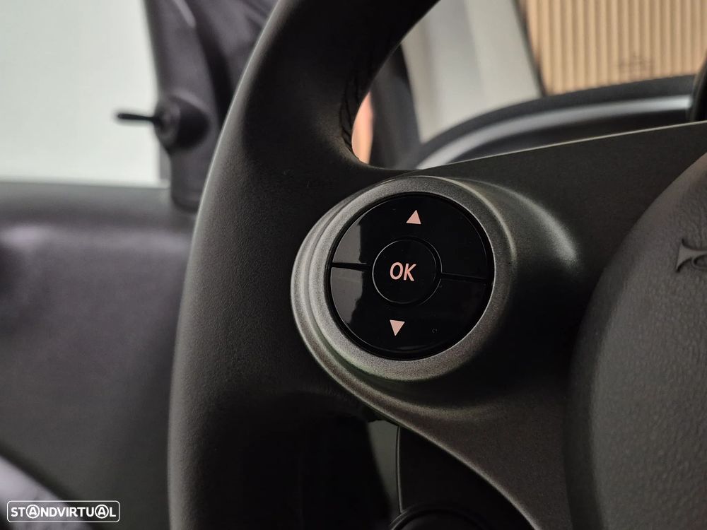 Smart Fortwo Cabrio 1.0 71 Passion Aut. - 22