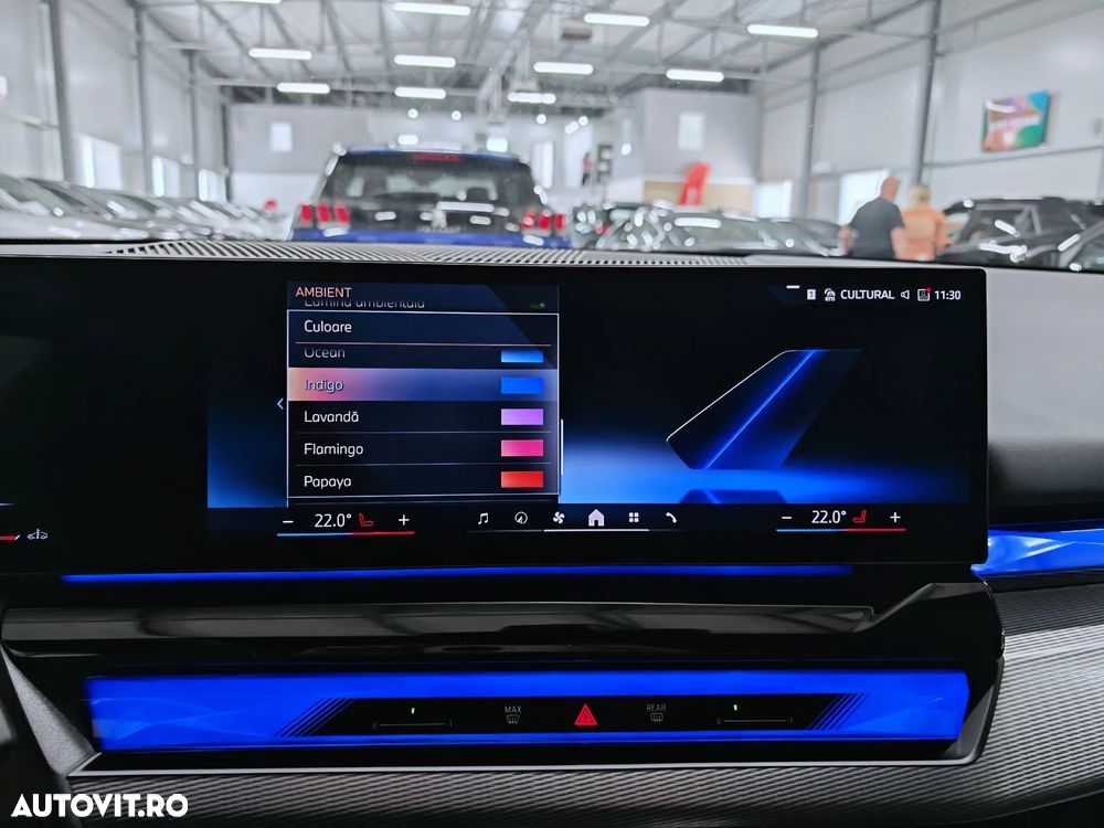 BMW Seria 5 520i AT MHEV - 12