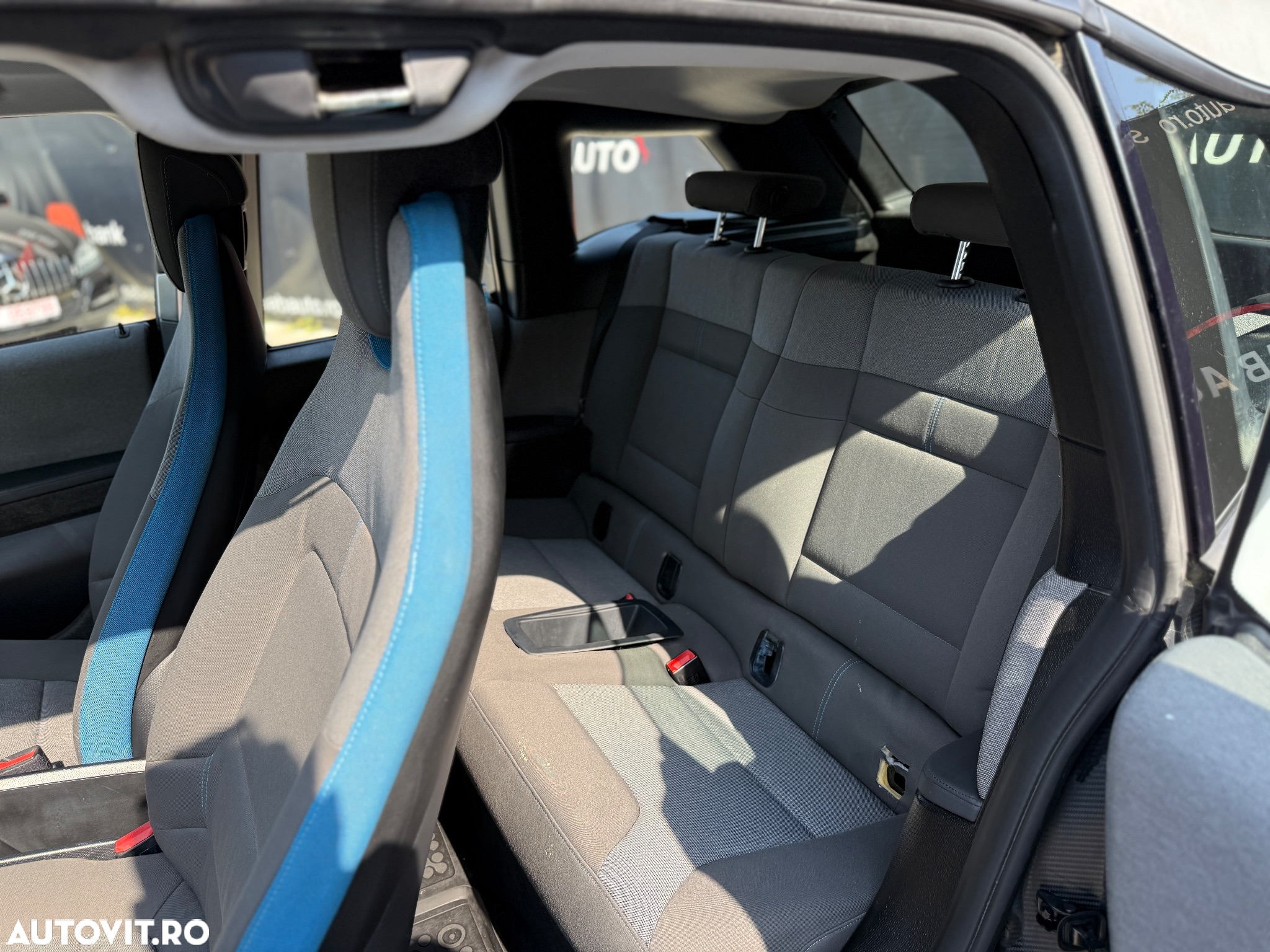 BMW i3 - 8