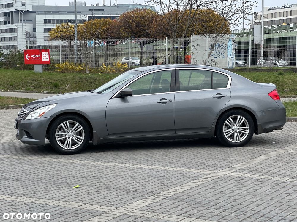 Infiniti G G37 - 7
