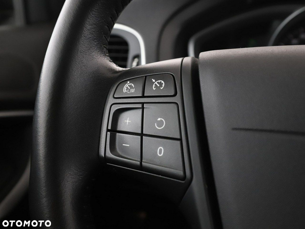 Volvo V40 D2 Kinetic - 30
