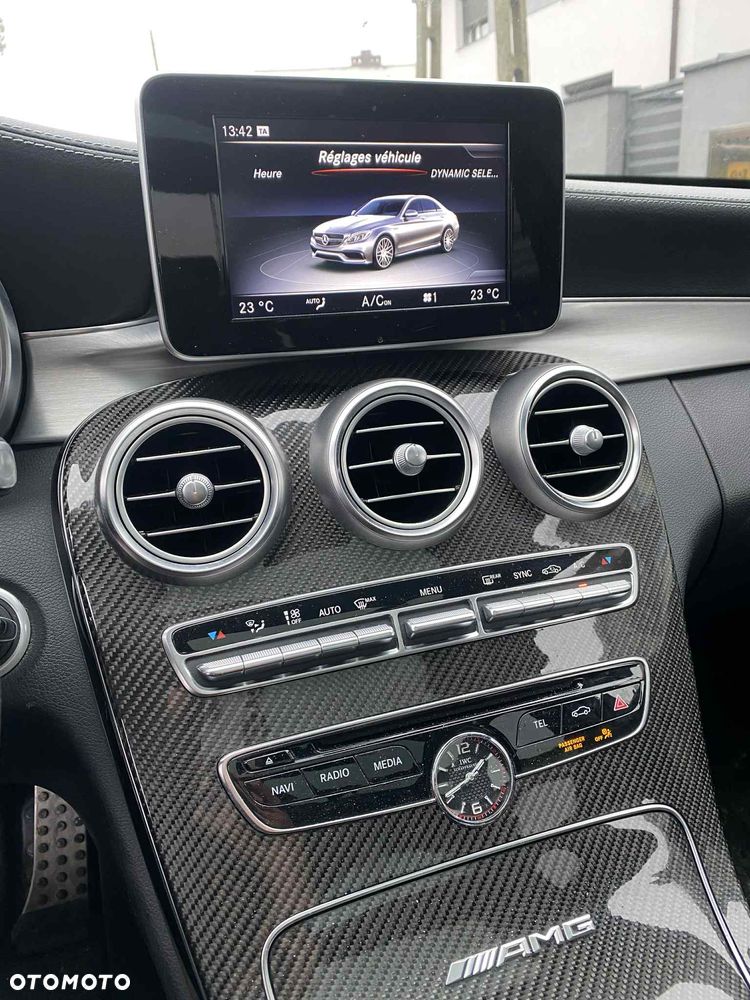 Mercedes-Benz Klasa C AMG 63 S AMG Speedshift 7G-MCT - 15