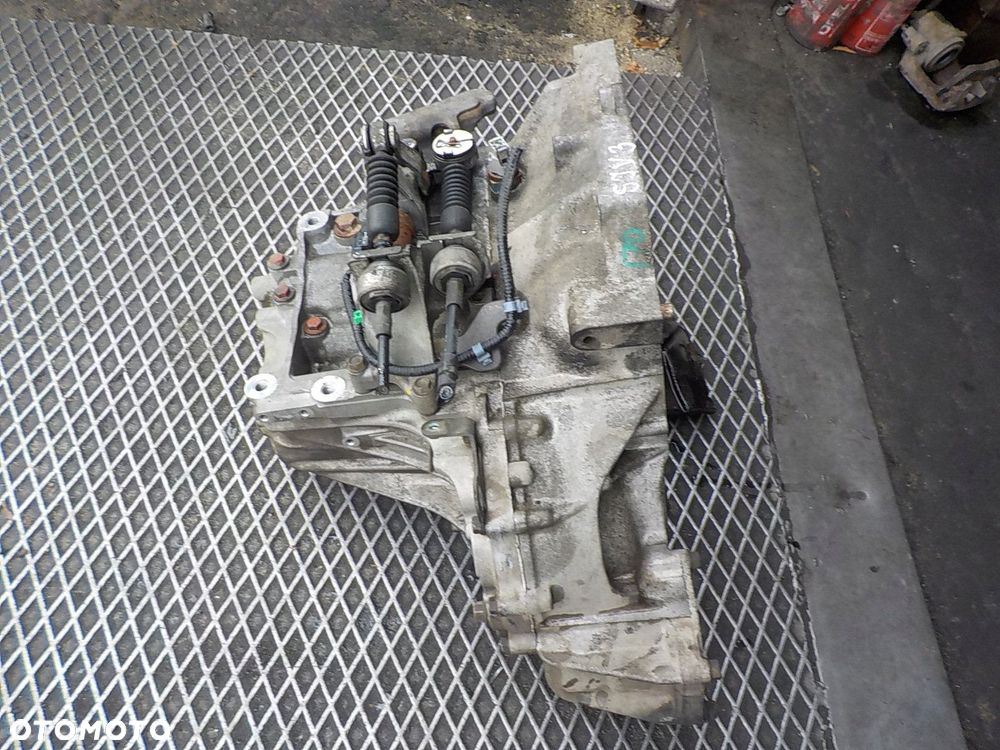 HONDA FR-V 1.8 I-VTEC 140 KM SKRZYNIA BIEGÓW SJV3 - 5