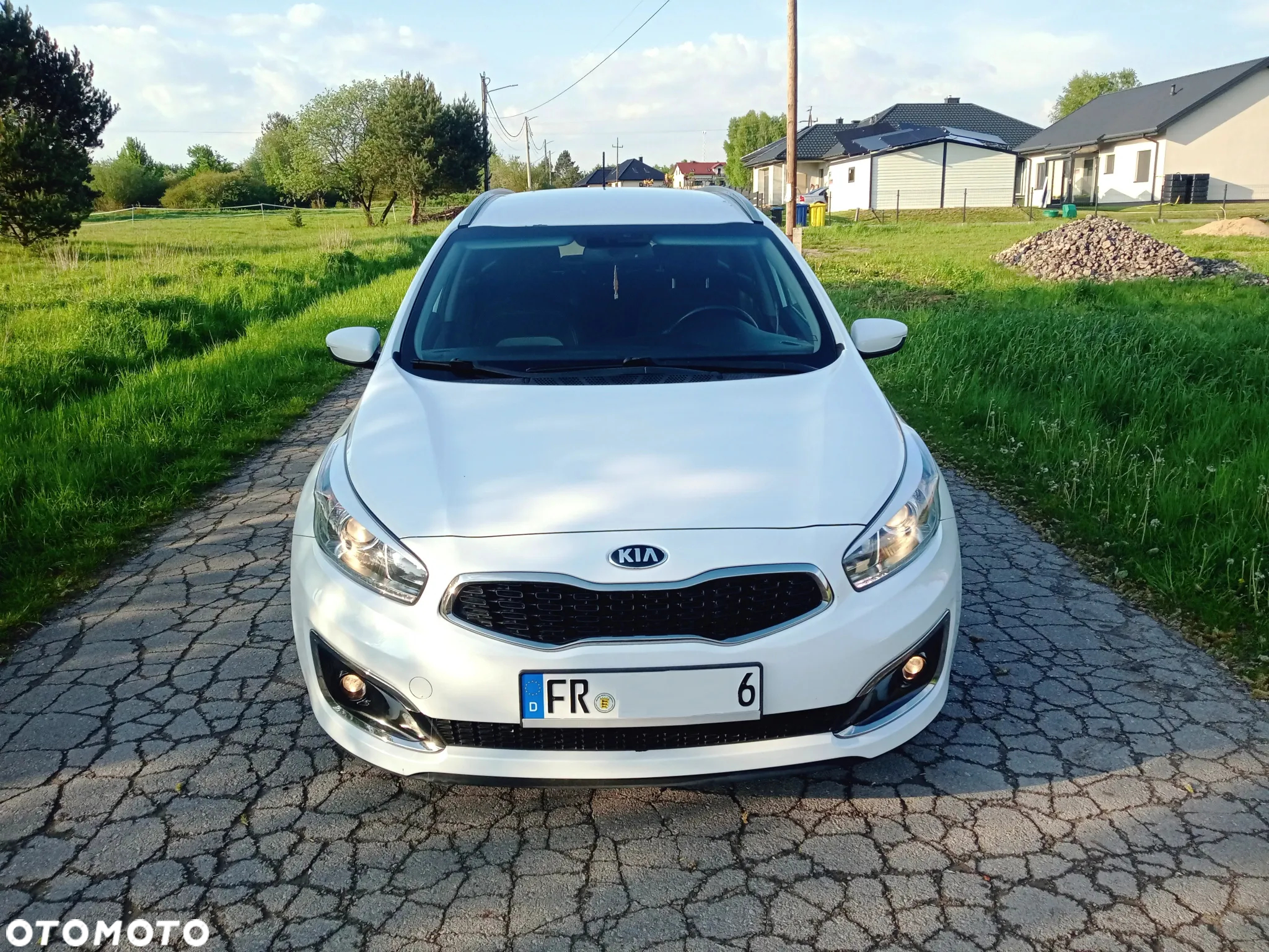 Kia Ceed - 5