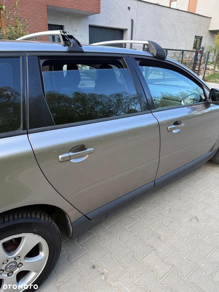 Volvo V70 2.0D Kinetic - 11