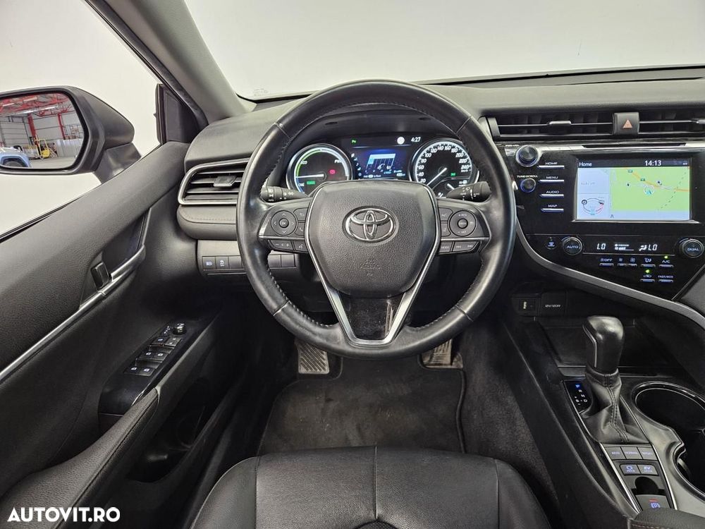 Toyota Camry 2.5 Business - 10