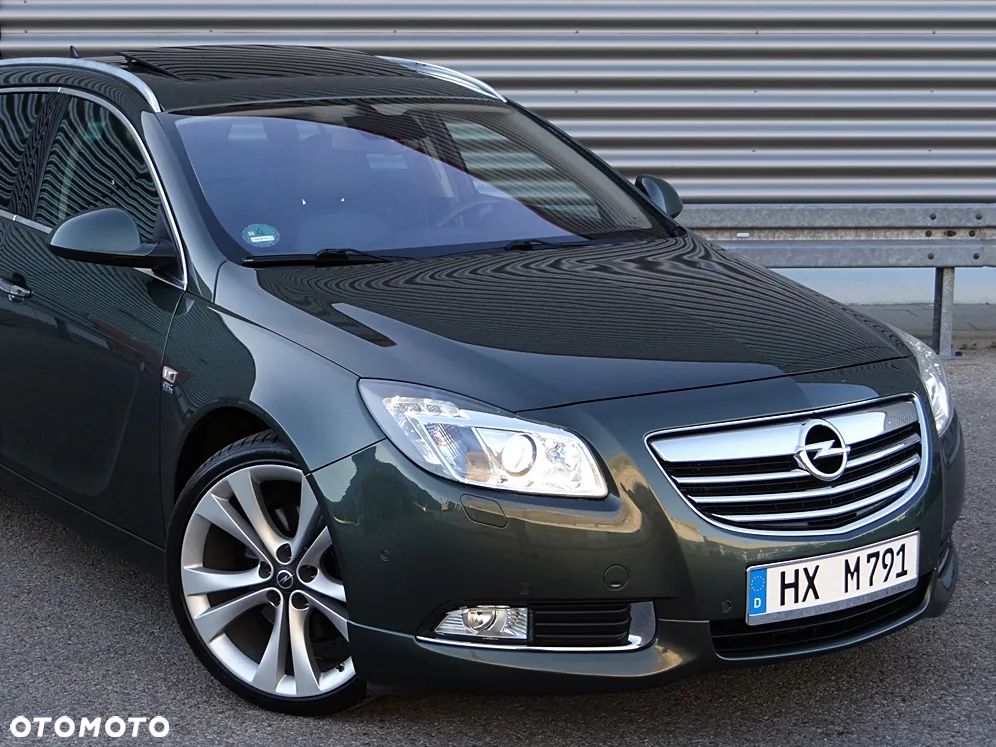 Opel Insignia 2.0 Turbo Automatik Cosmo - 9