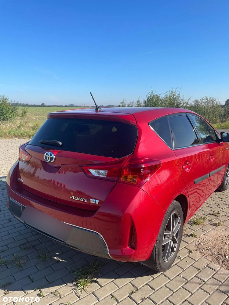 Toyota Auris 1.8 HSD Luna - 5