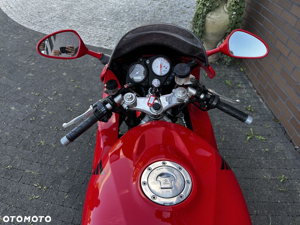 Honda VTR - 20