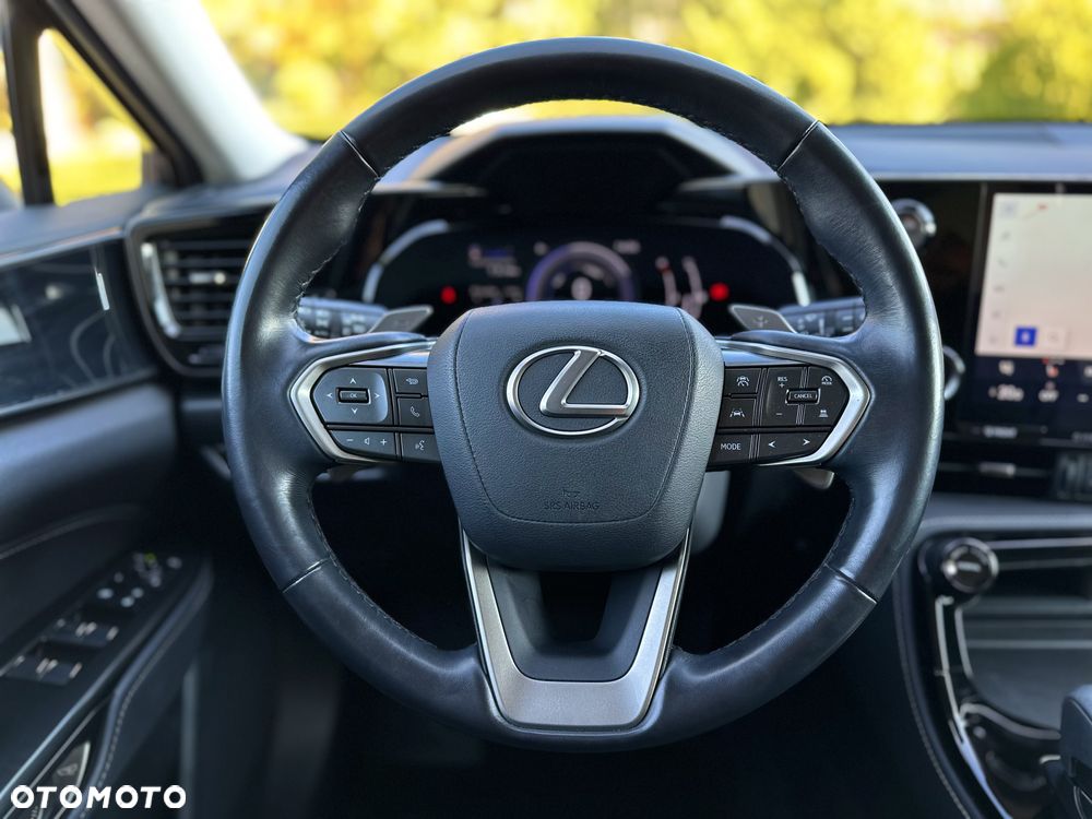 Lexus NX 350h Prestige 2WD - 15