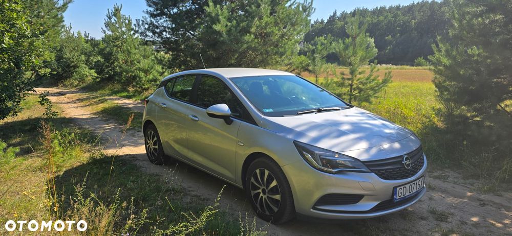 Opel Astra 1.6 CDTI Essentia - 2