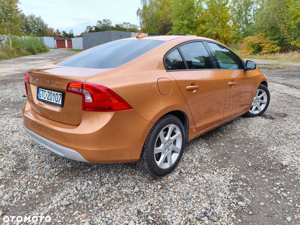 Volvo S60 D4 Kinetic - 4