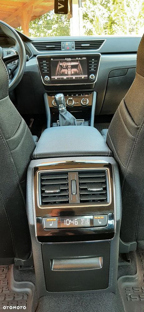 Skoda Superb 2.0 TDI Style - 18