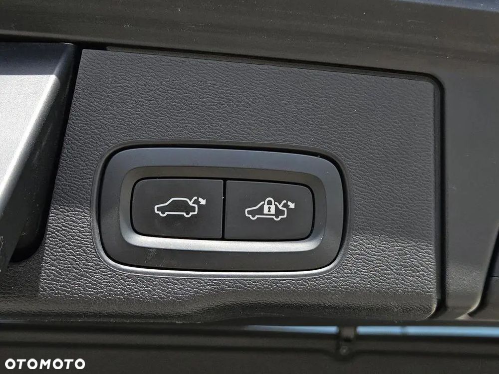 Volvo XC 60 - 26