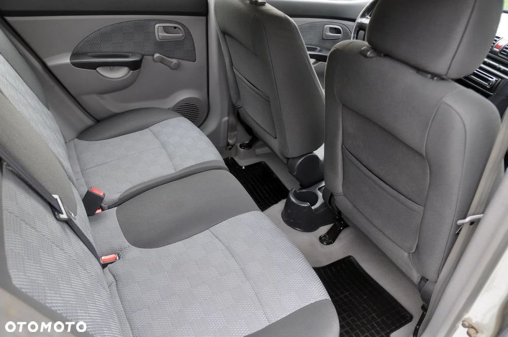 Kia Picanto 1.1 EX - 9