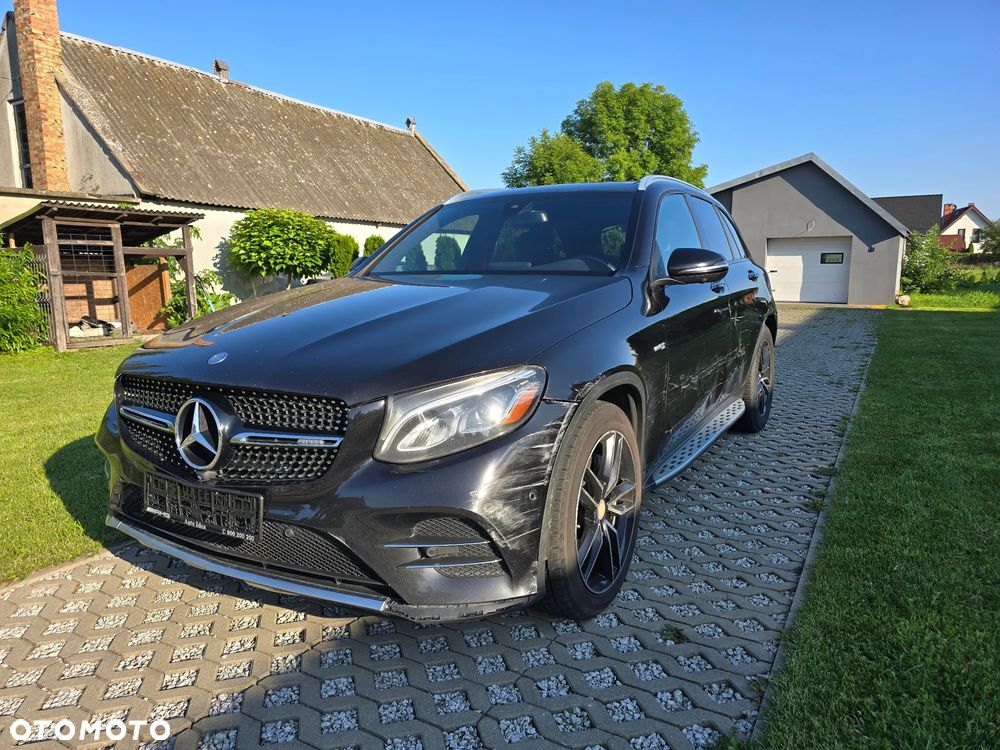 Mercedes-Benz GLC - 7