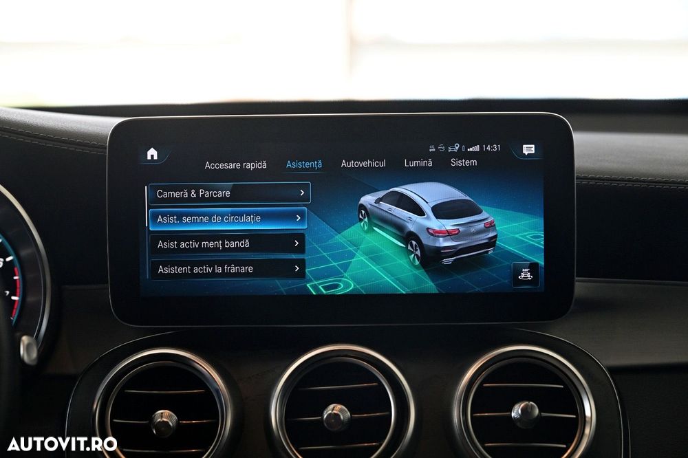 Mercedes-Benz GLC Coupe 300 4Matic 9G-TRONIC Exclusive - 40