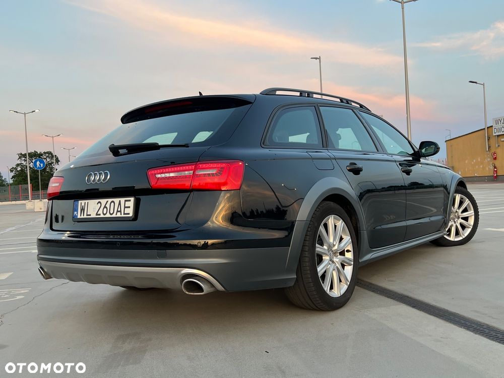 Audi A6 Allroad - 12
