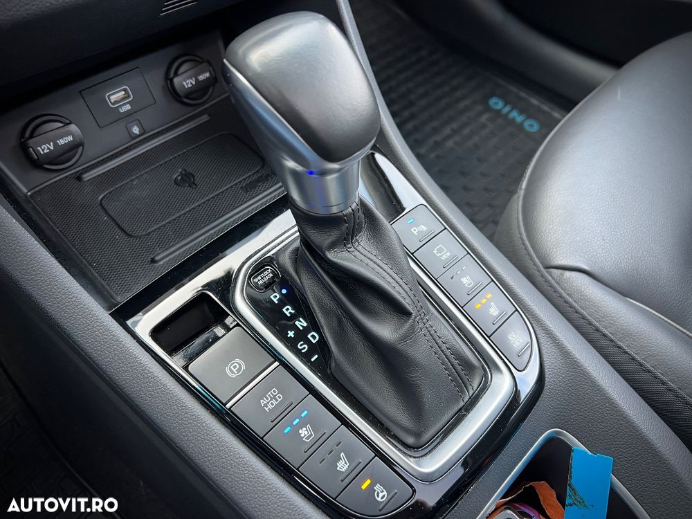 Hyundai IONIQ Plug-in-Hybrid 1.6 GDI Premium - 19