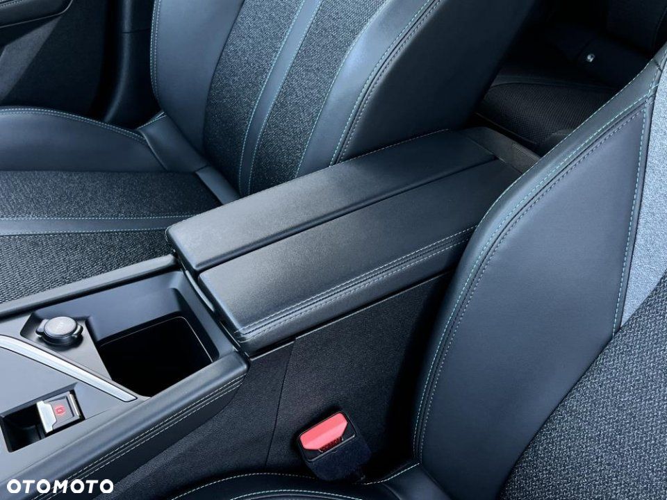 Peugeot 308 - 32