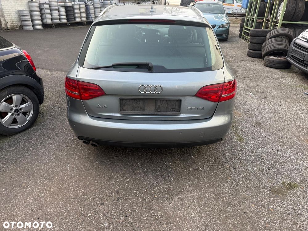 Audi A4 Avant 2.0 TDI e DPF Ambiente - 4