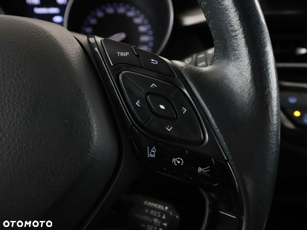 Toyota C-HR 1.8 Hybrid Dynamic - 29