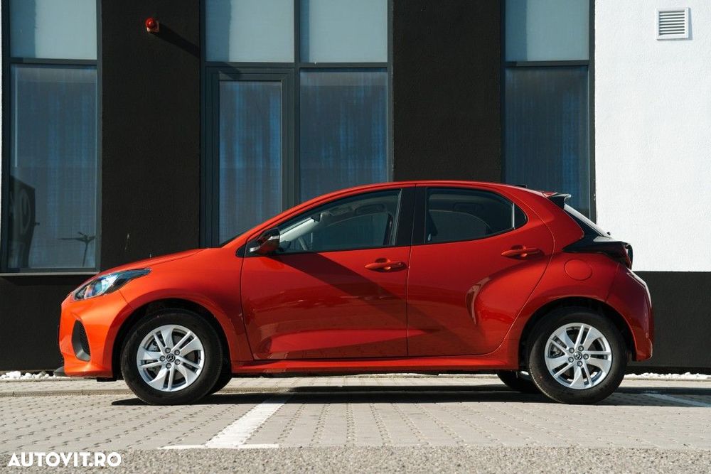 Mazda 2 - 4